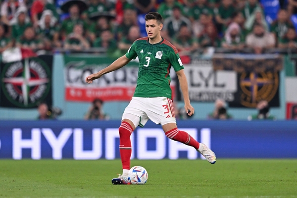 César Montes con la selección mexicana. Foto: Twitter