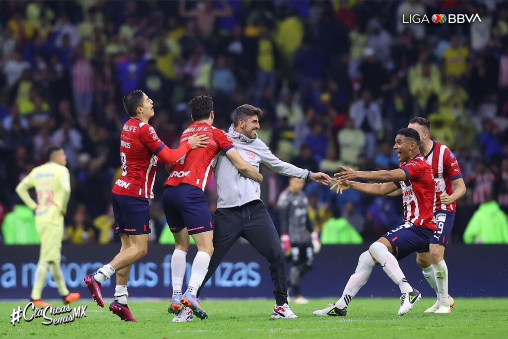 Chivas festeja tras triunfo ante América