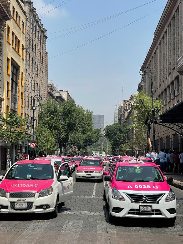 Denuncian taxistas abusos y violencia económica del Gobierno CDMX