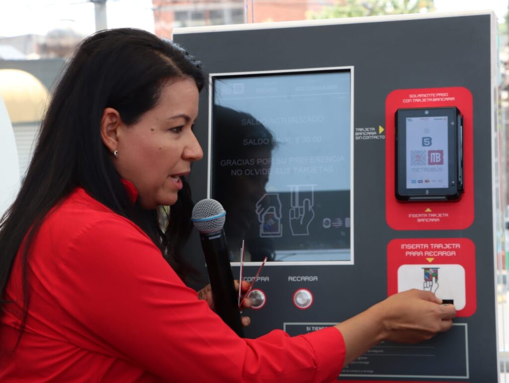 Línea 5 del Metrobús tiene nuevos sistemas de pago