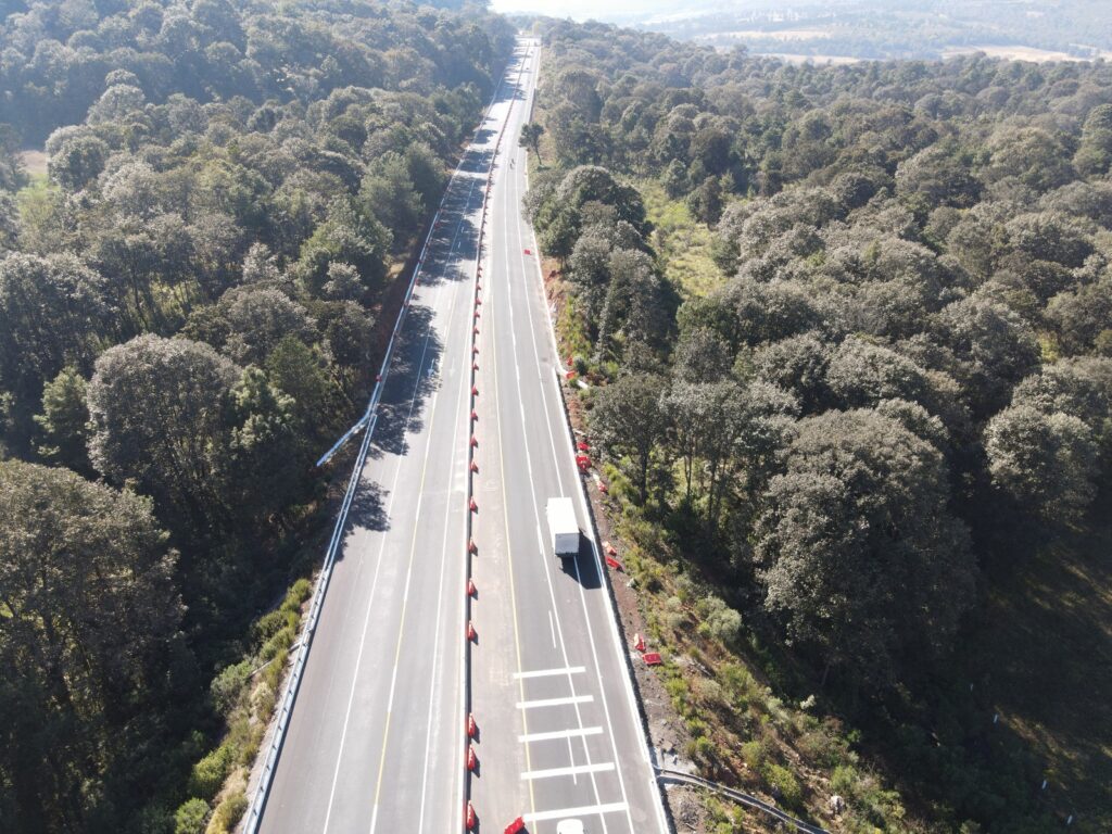 Inició la ampliación de la Autopista Pátzcuaro-Uruapan