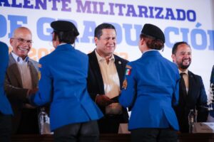 Se gradúan 687 estudiantes de los planteles de Bachillerato Bivalente Militarizado