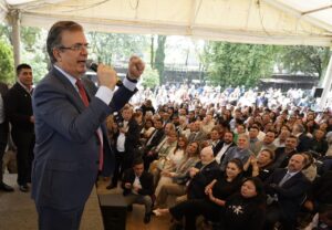 Presentó Marcelo Ebrard la asociación civil "El Camino de México"