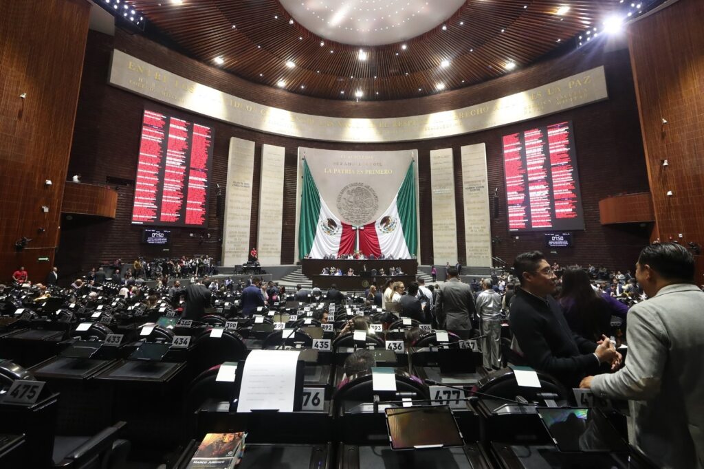 Diputados reciben y turnan a comisiones tres iniciativas del Ejecutivo Federal