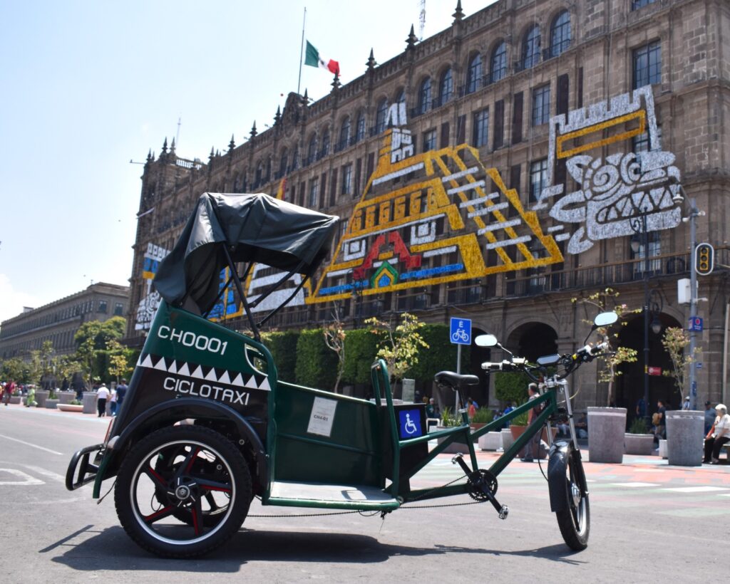 Establece Semovi polígono de operación de Ciclotaxis del Centro Histórico