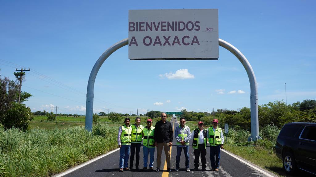 SICT supervisa obras en carretera Las Cruces-Pinotepa Nacional