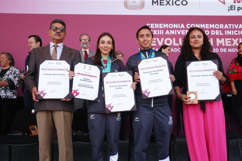 Encabeza Delfina Gómez ceremonia por Aniversario de La Revolución Mexicana