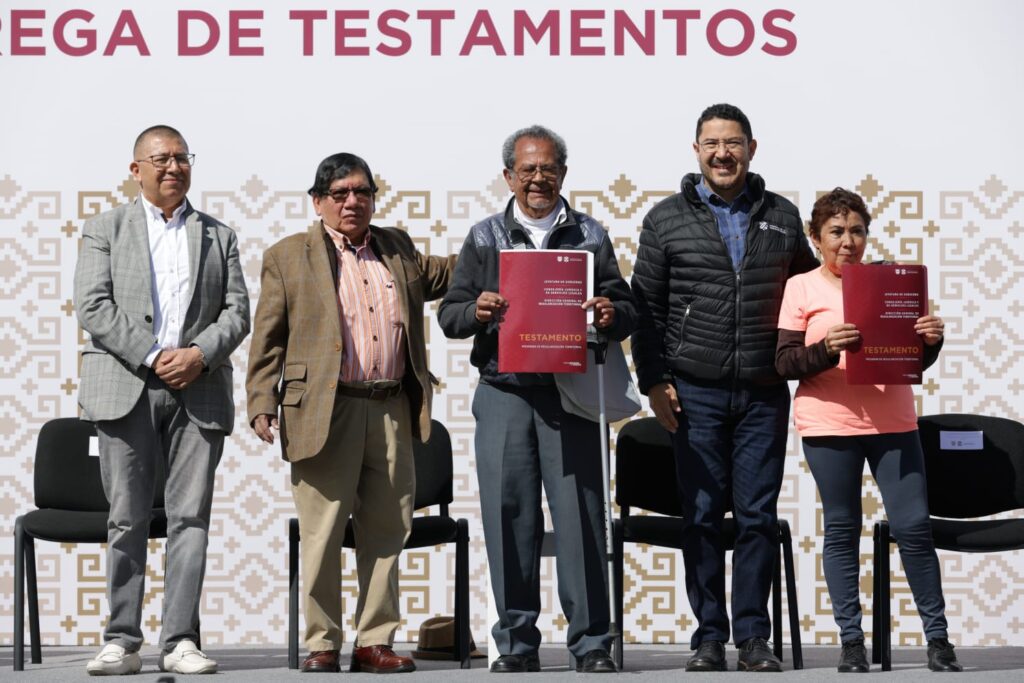 Gobierno CDMX entregó 2 mil 500 testamentos a beneficiarios