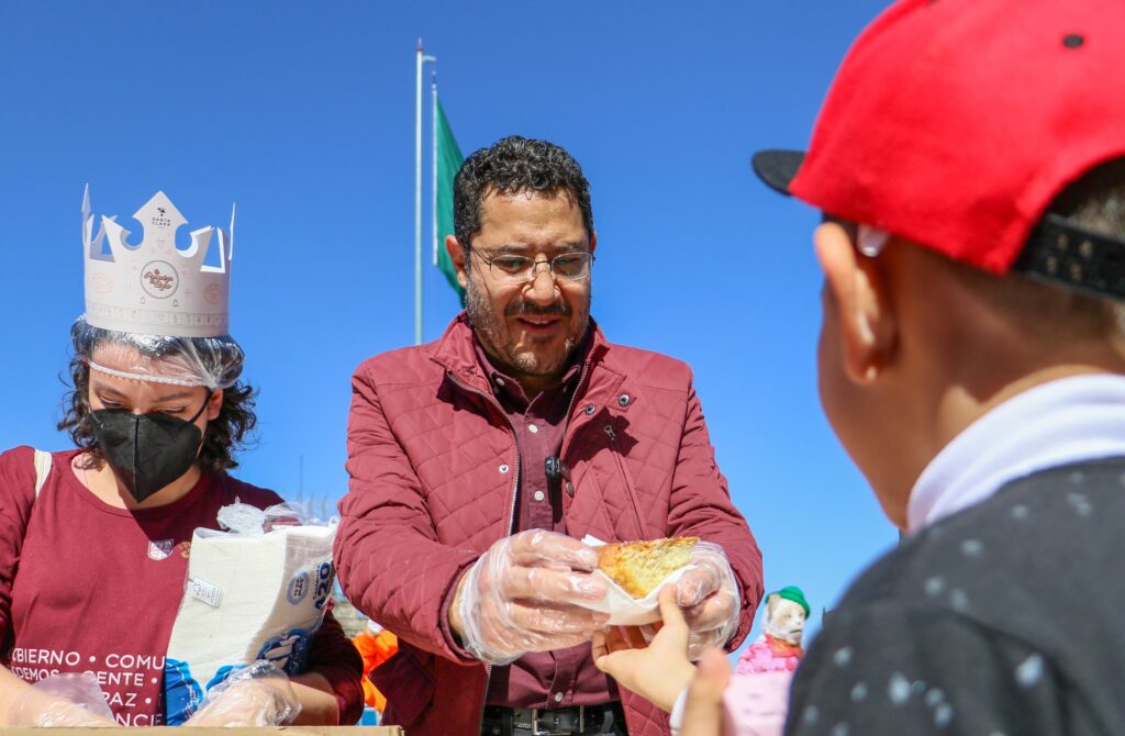 Celebra Martí Batres Día de Reyes en el Zócalo de la CDMX