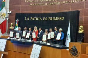 Entrega Eduardo Ramírez reconocimientos a periodistas de la ANPERT