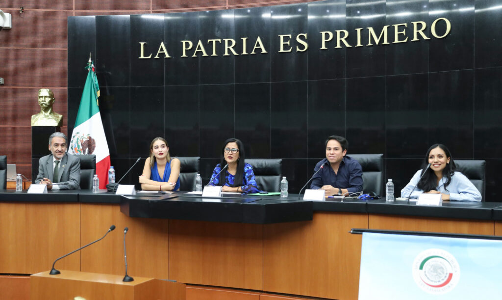 Realizan en el Senado encuentro para empoderar a niñez y adolescencia