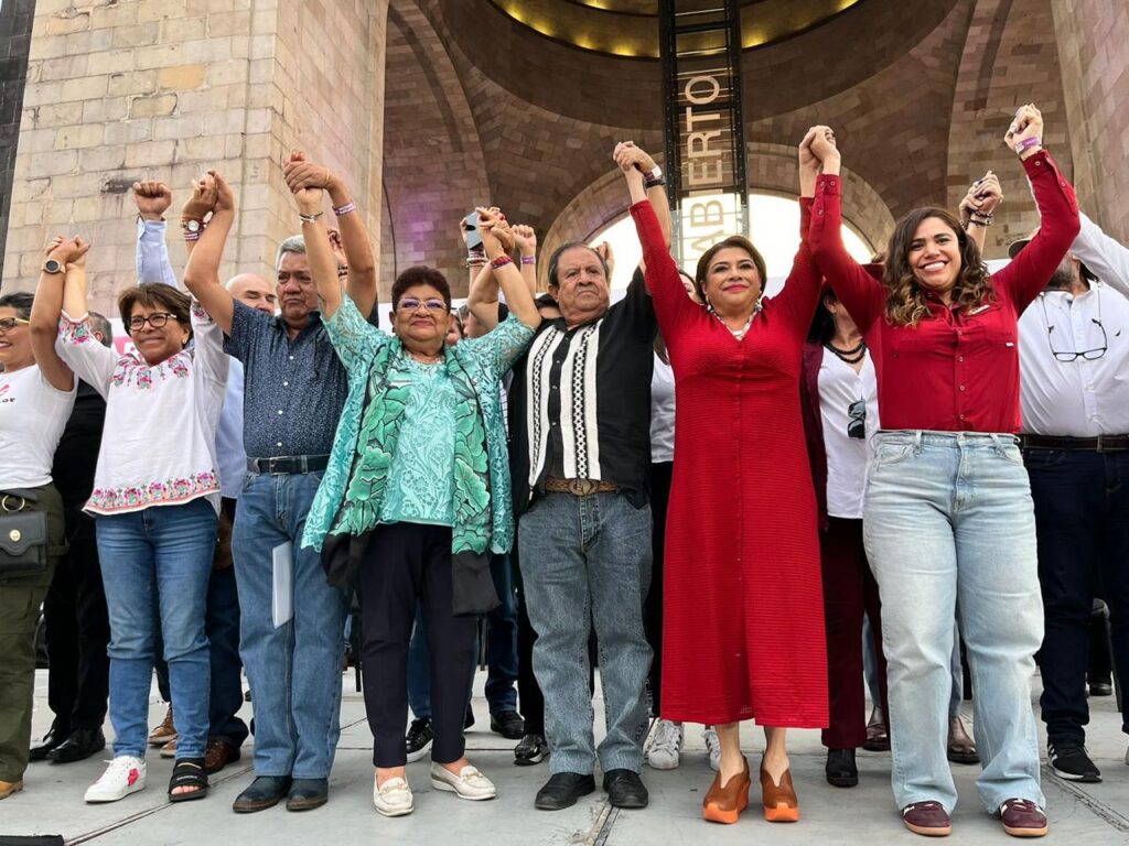 Ex Trabajadores de LyFC exigen creación de nueva empresa de energía