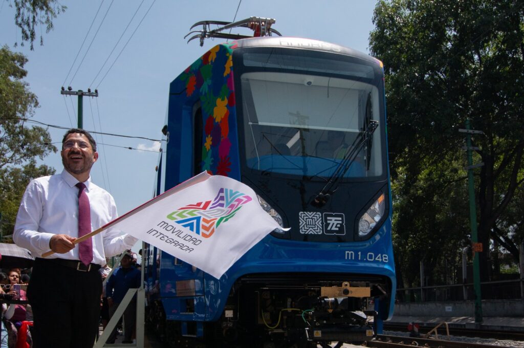 Martí Batres dio banderazo de salida a tres nuevos Trenes Ligeros