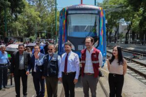 Martí Batres dio banderazo de salida a tres nuevos Trenes Ligeros