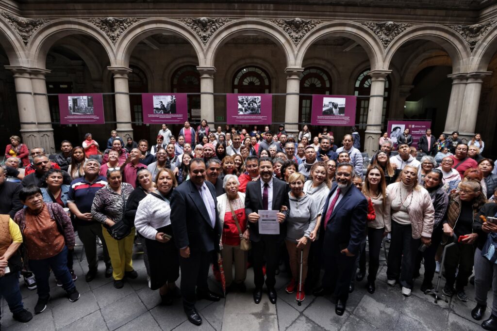 Programa de comedores públicos ya están incluido la Constitución CDMX