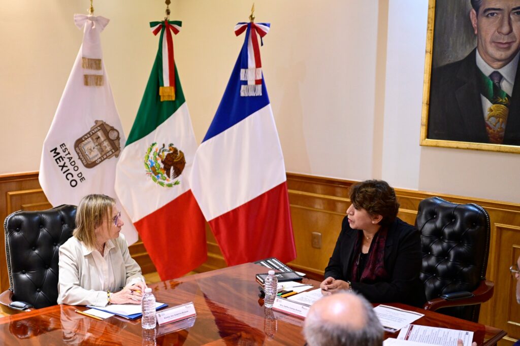 Recibe Delfina Gómez a Embajadora de Francia en México