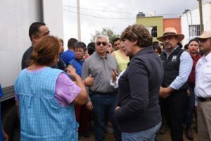 Recorre Delfina Gómez zonas afectadas por lluvias en oriente del Edoméx