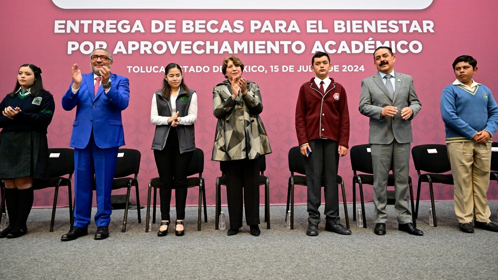 Becas para el Bienestar en el Edoméx; arranca programa por aprovechamiento académico