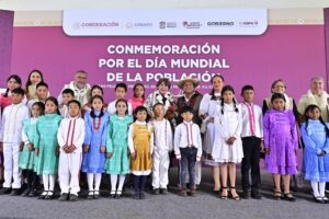 Delfina Gómez conmemora el Día Mundial de la Población