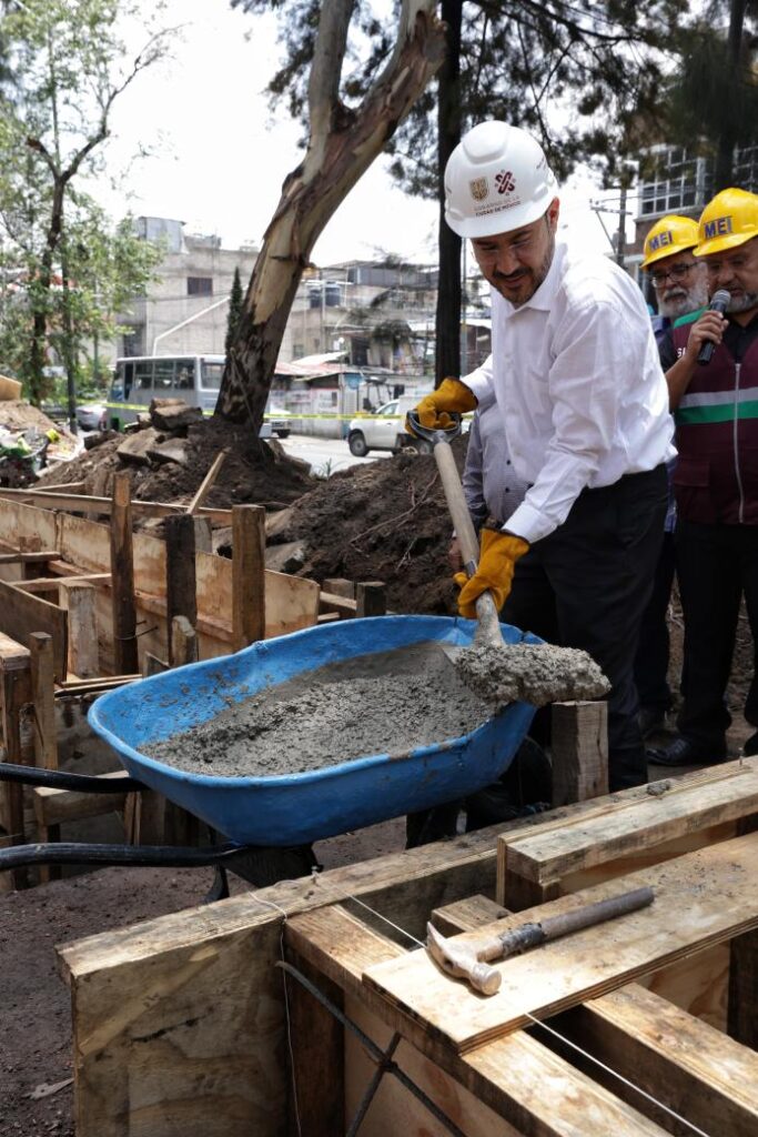 Supervisa Martí Batres rehabilitación del Parque Campamento 2 de Octubre