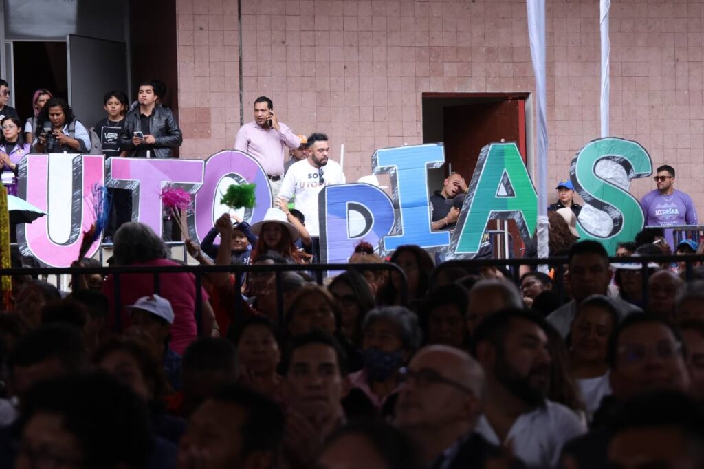 Acompaña Martí Batres inauguración de la Utopía “Ixtapalcalli”