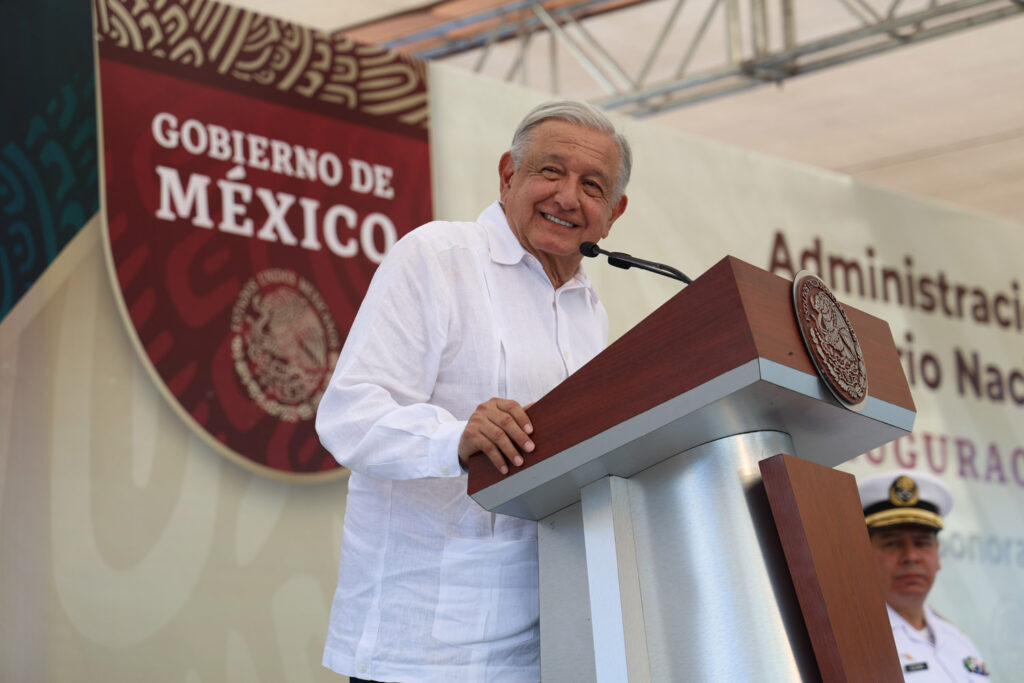 López Obrador inaugura infraestructura portuaria en Guaymas