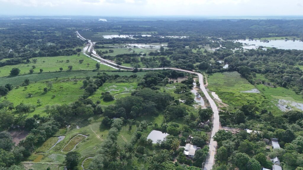 Inauguran Camino Minatitlán-Hidalgotitlán en Veracruz