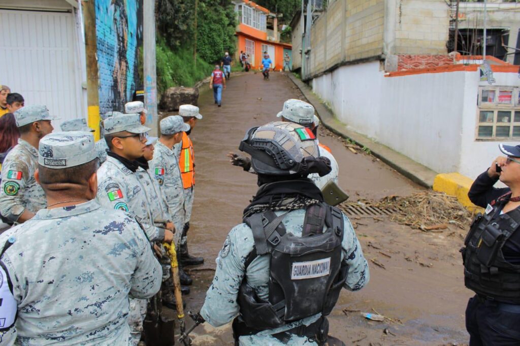 Derrumbe en Jilotzingo, Edoméx: Reportan seis rescates y tres fallecimientos