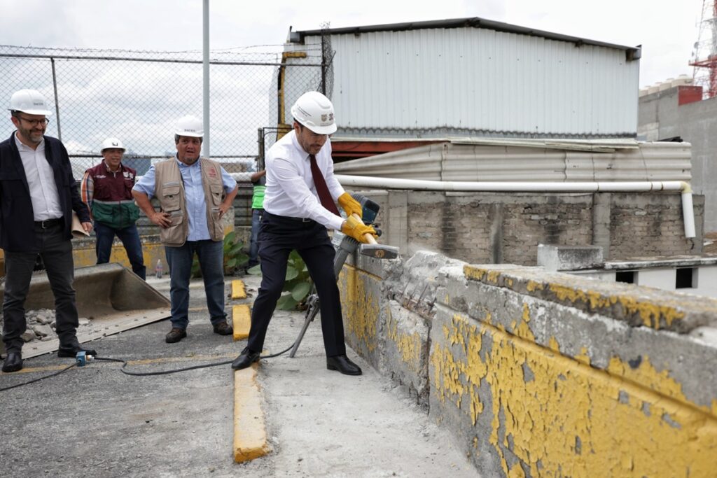 Martí Batres inaugura proyecto piloto de vivienda social para jóvenes