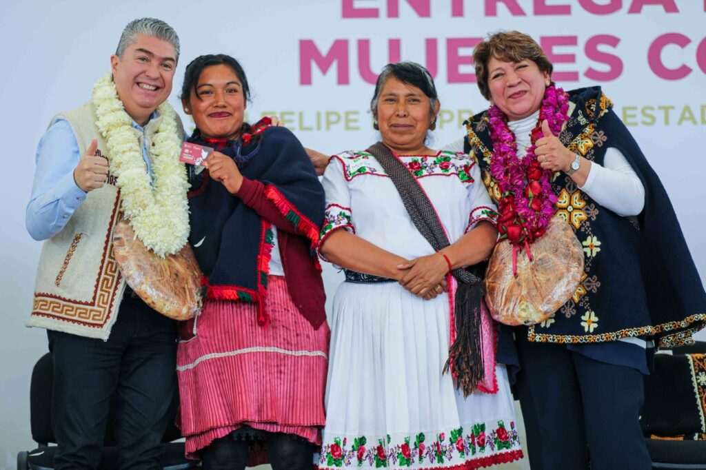 Reciben mujeres apoyo económico del programa del Bienestar Edoméx