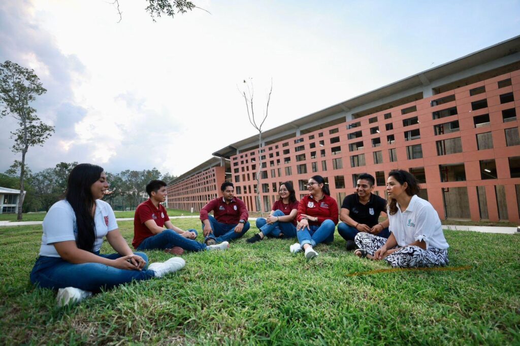 Inauguran nuevas instalaciones de UPIIP Palenque: SEP