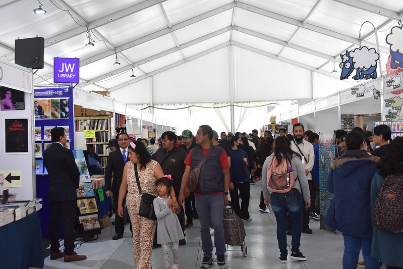 Clara Brugada invita a la XXIV Feria Internacional del Libro