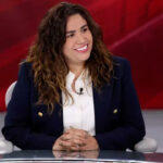 Caty Monreal impulsa artesanías otomíes y la economía social con apoyo del INAES 