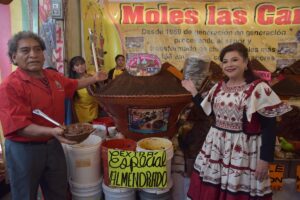 La Feria Nacional del Mole sigue en pie: Clara Brugada