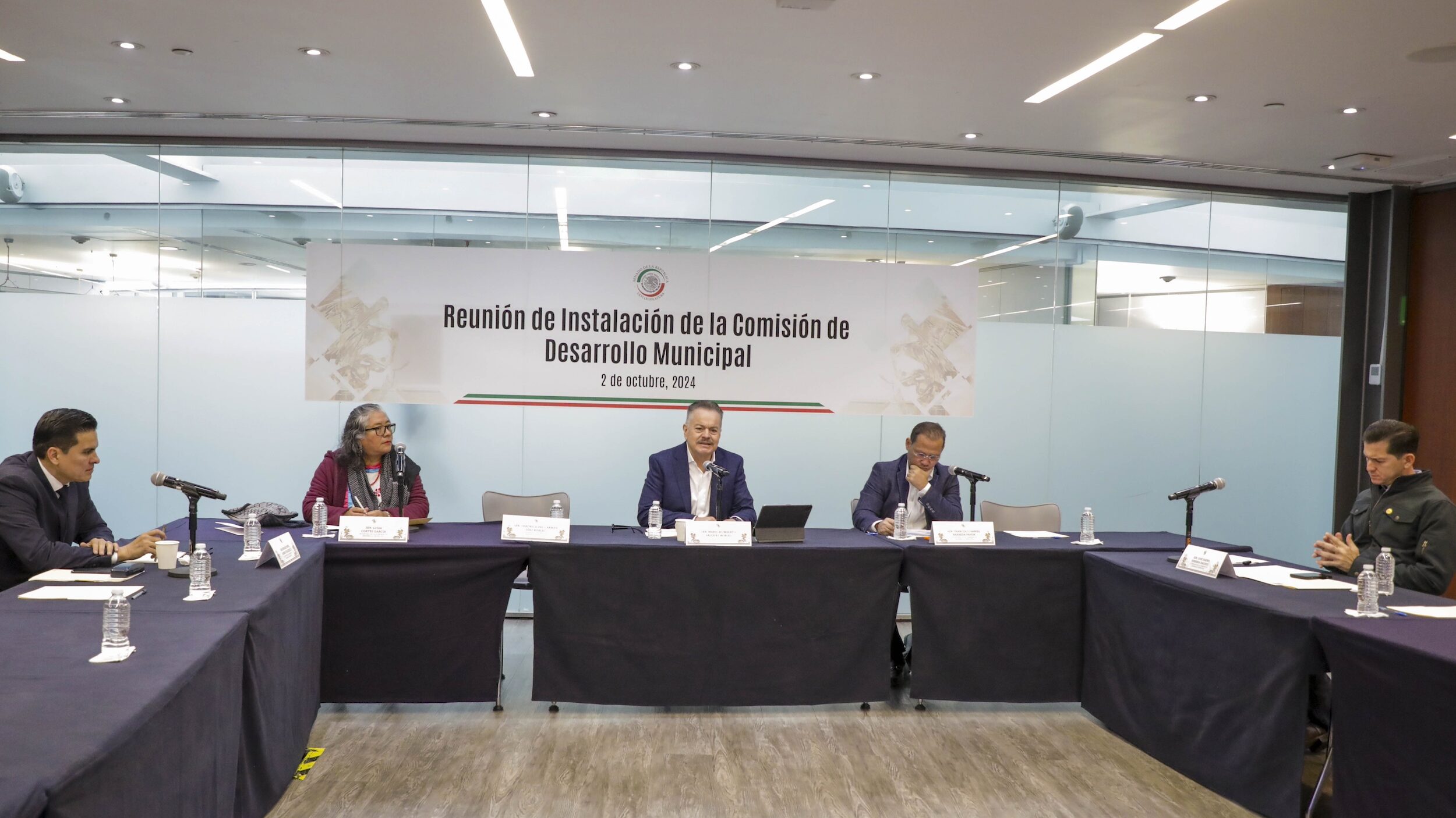 Buscan en el Senado fortalecer estructura de municipios