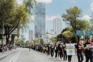 Caminata silenciosa visibiliza la lucha contra la esclavitud moderna en México