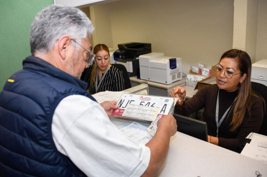 Cambio de placas en el Edoméx, hasta el 31 de diciembre