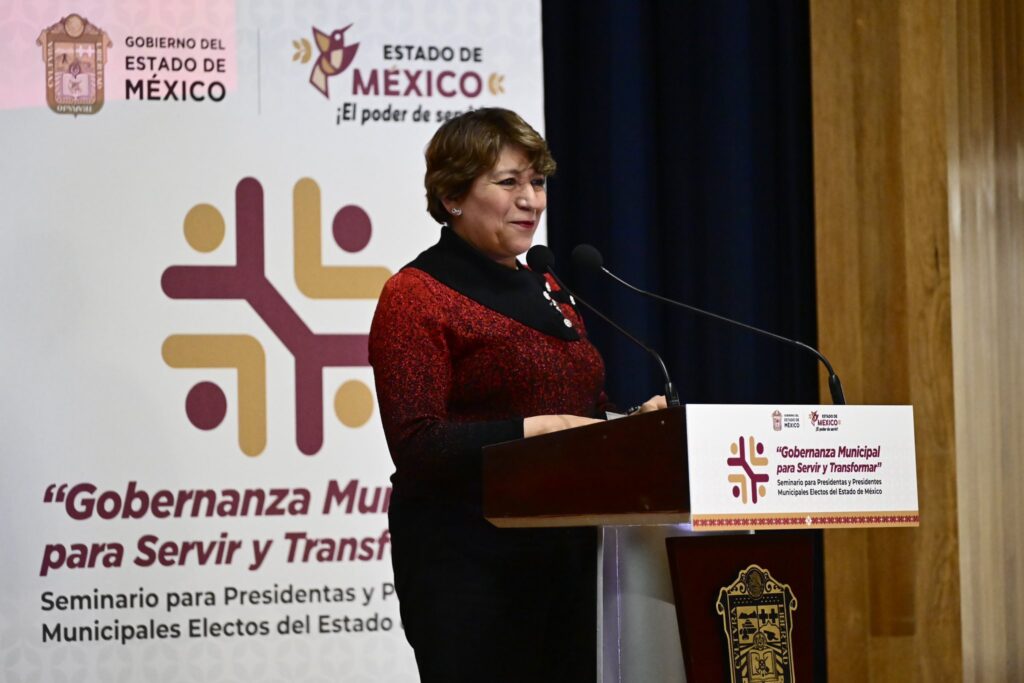 Delfina Gómez clausura el 1er Seminario de Gobernanza Municipal