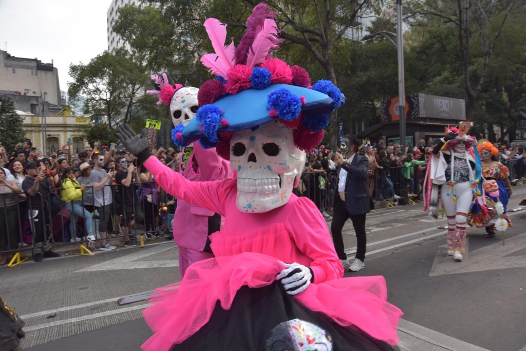 La CDMX celebra el Día de Muertos con un desfile monumental y lleno de tradición