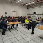 GN realiza pláticas de seguridad vial para transportistas en el Estado de México 