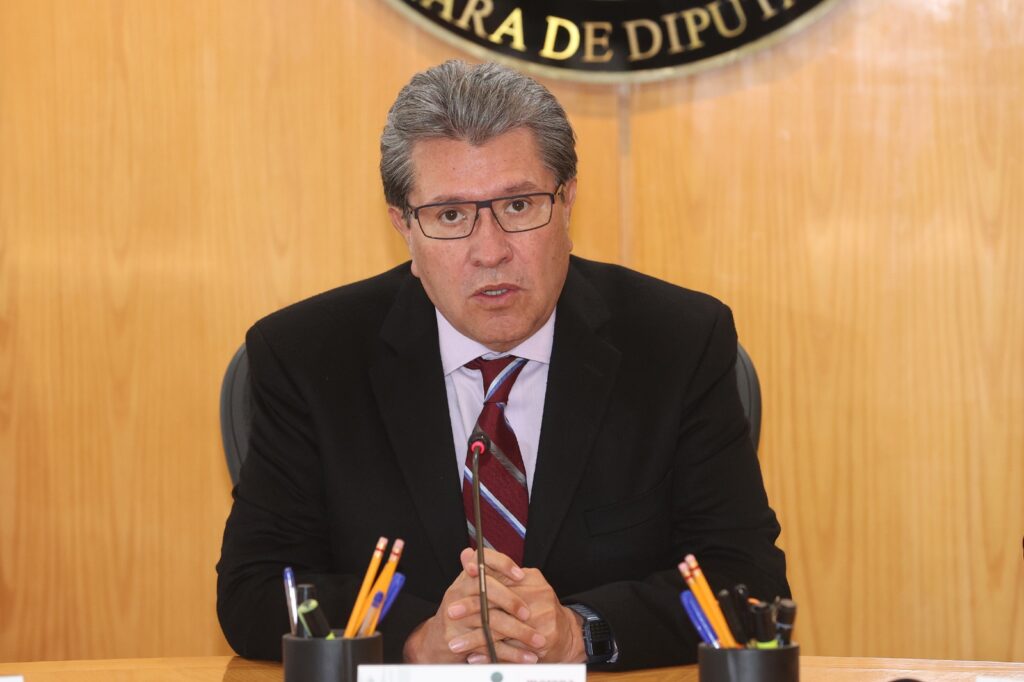 Monreal prevé ajustes en el PEF 2025 por entre 15 mil y 20 mil mdp