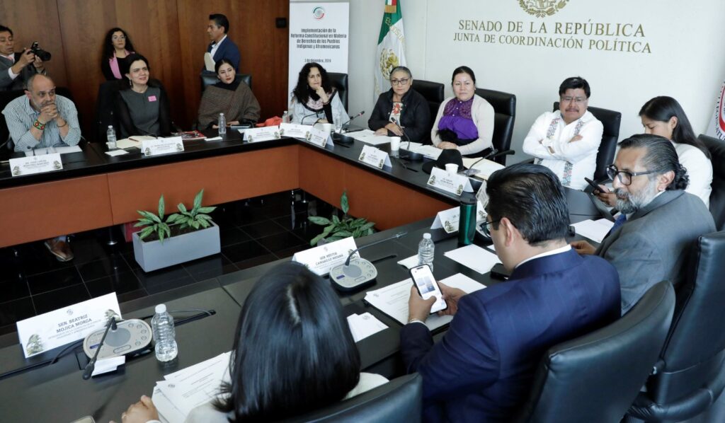 Senado firma convenio con el INPI para impulsar legislación en favor de pueblos indígenas