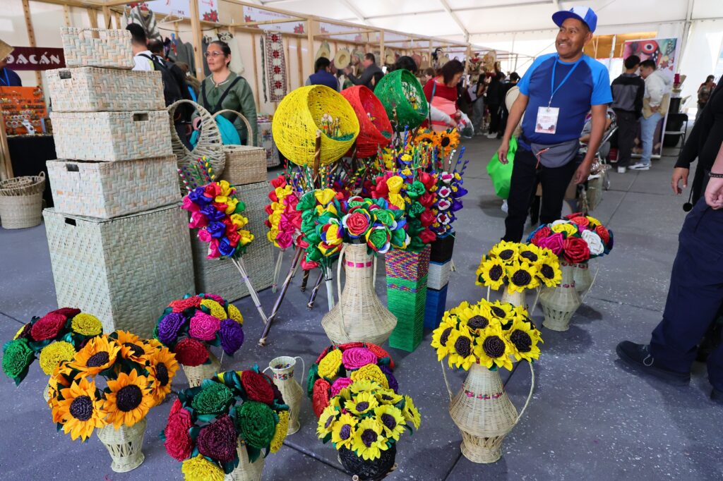 Concluye Verbena Navideña en el Zócalo: más de 1.7 millones de visitantes en 14 días