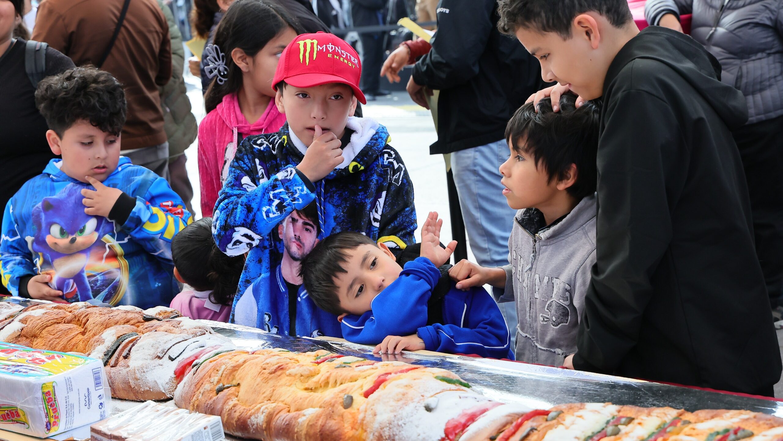 CDMX celebra el Día de Reyes con juguetes, cultura y una rosca monumental