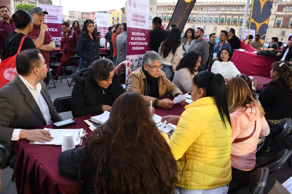 Clara Brugada encabeza primer Zócalo de Gobierno Ciudadano de 2025