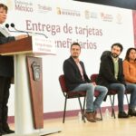 Entrega Delfina Gómez tarjetas “Jóvenes Construyendo el Futuro” en Chimalhuacán