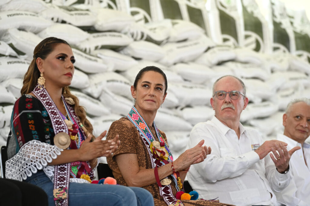 Sheinbaum lanza el Programa Nacional de Fertilizantes para el Bienestar