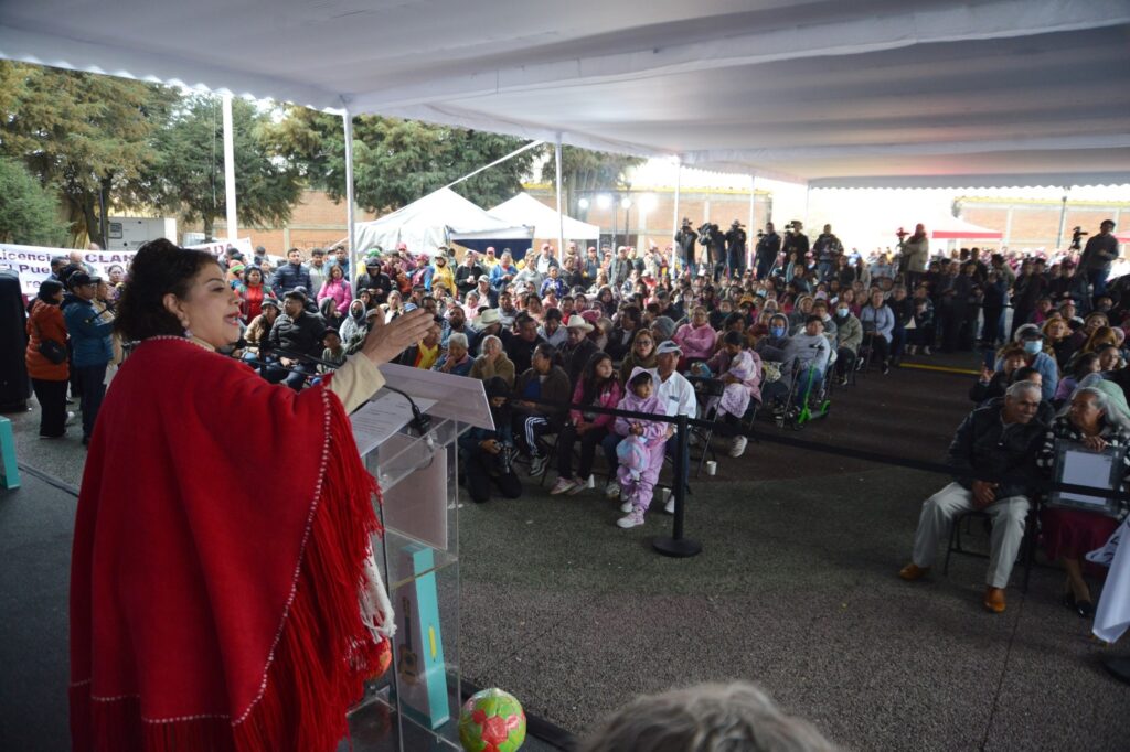 Brugada promete llevar programas sociales al Pueblo de Parres, en Tlalpan