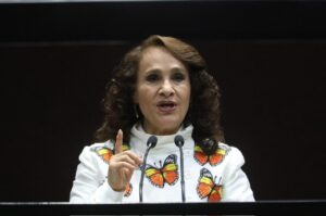 Dolores Padierna urge a México promover el desarme nuclear