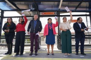 Clara Brugada inaugura la Estación Calle 6 del Metrobús en Agrícola Pantitlán